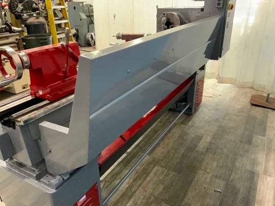 16" x 60" South Bend Gap Bed Engine Lathe, 16" swing, 60" centers, 10" chuck - Image 9