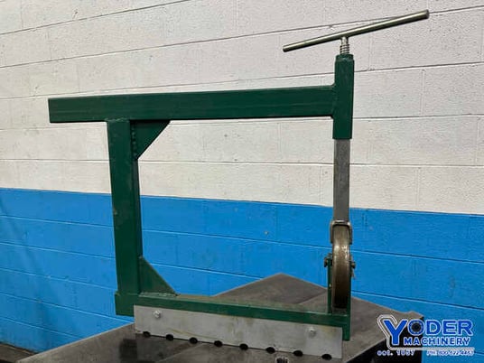 Stark #61088, English Wheel, 16 gauge, 15-3/8" throat - Image 1