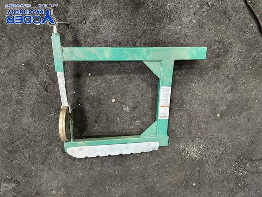 Stark #61088, English Wheel, 16 gauge, 15-3/8" throat - Image 4