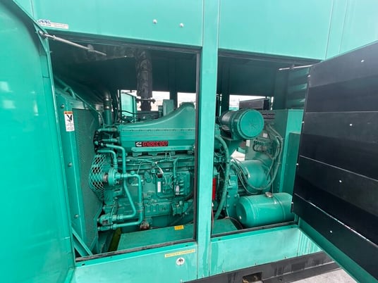 250 KW Cummins #QSK19G, Natural gas generator set, 277/480 Volts, 3-Phase - Image 3