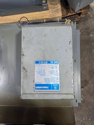 3 KVA 240/480 Primary, 120/240 Secondary, General Electric #9T51B13, Single Phase Transformer - Image 2
