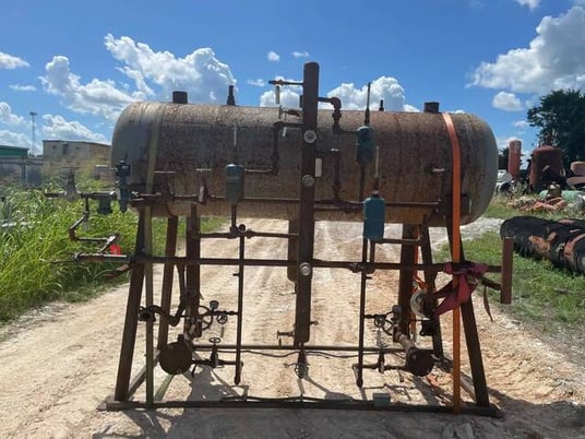 850 Gal. E.L. Nickell Ammonia Reciever, 36" x 168" Capacity, 250 PSI, 650&deg;F, 1993 - Image 3
