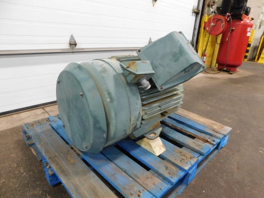 75 HP 1780 RPM Reliance Electric XEX Duty Master electric motor, Frame 365TC, TEFC, 460 Volts - Image 2
