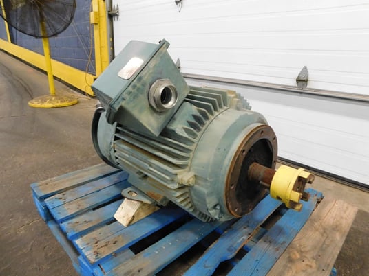 75 HP 1780 RPM Reliance Electric XEX Duty Master electric motor, Frame 365TC, TEFC, 460 Volts - Image 3
