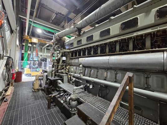 3200 KW Fairbanks Morse Alco #38ETDD8, Generator, Dual Fuel, Diesel, Natural Gas, 3.2 MW - Image 9