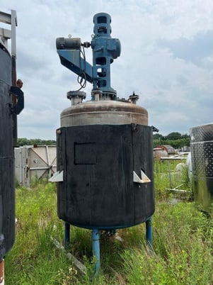 600 gallon Stainless Steel jacketed mix tank, 60" dia. x 54" straight side, top center mounted agitator - Image 6
