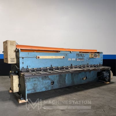 .177" x 13.4' Amada #M-4045, Power Squaring Shear, Amada Control, 40" Backgauge, 50 SPM, 15 HP, 460 V. - Image 2