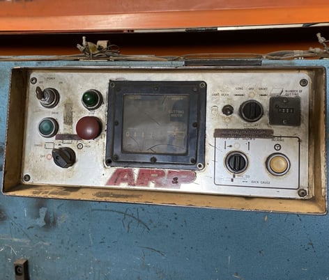 .177" x 13.4' Amada #M-4045, Power Squaring Shear, Amada Control, 40" Backgauge, 50 SPM, 15 HP, 460 V. - Image 4