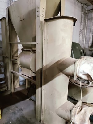 7600 cfm Murphy-Rodgers #MRZ-17, 6-Bag Dust Collection System, 2006 - Image 6