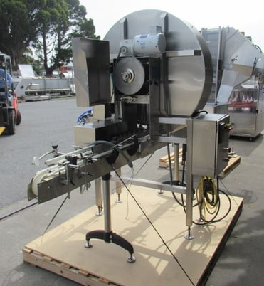 McBrady #200, orbital bottle washer, ionized air rinsing, Stainless Steel, 200 BPM, 2011 - Image 7