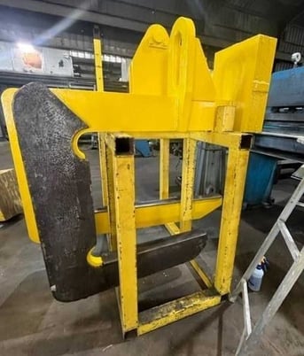 40000 lb. C-Hook, 37" Arm, 48" Coil Width, 37" Throat, 4.5" x 13" Bale Opening - Image 5