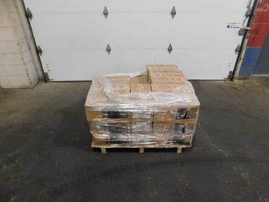 Lincoln Electric, Ultracore 81K2M-H Plus ED035544, 0.045", lot of 132 - Image 2