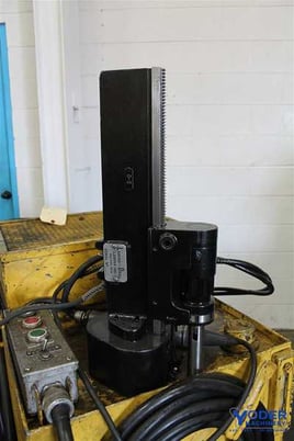 Lamina, hydraulic drill, 5-1/4 HP, 12 gpm @ 1600 psi, pendant Control, portable on wheels - Image 4