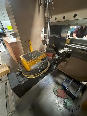 60 Ton, Cincinnati #Pro-Form-4, CNC press brake, 6' overall, 54" between housing, 11" stroke, 20" open, foot - Image 4