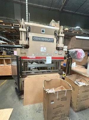 60 Ton, Cincinnati #Pro-Form-4, CNC press brake, 6' overall, 54" between housing, 11" stroke, 20" open, foot - Image 5