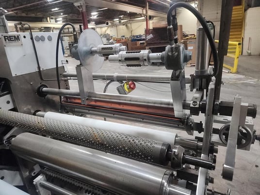 REM #3250.17, Paper Slitter & Rewinder, 36" Web Width x 30" Unwind diameter, 4" Traverse for Guider, 500 FPM - Image 9