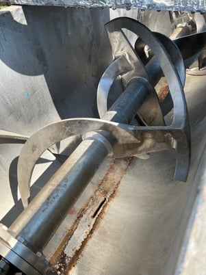 76 cu.ft. Stainless Steel ribbon blender, 36" wide x 96" long, 20 HP, mounted on mild steel frame - Image 8