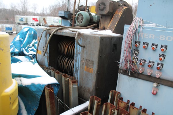 Inter-Source, complete chip processing system, 30" chip spinner, chip shredder, coolant tank - Image 2