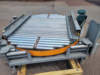 Unknown Pallet Conveyor Turntable, Sew-Eurodrive motor 230/460V., 1751 RPM, great condition - Image 2