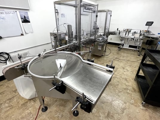 Filamatic #Pro-Line-Econofil, bottler w/ labeler & accumulation table, compressor included - Image 3