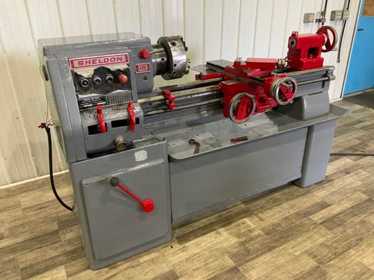 15" x 42" Sheldon #R15-6, engine lathe, 8" swing over cross slide, 3 & 4-jaw 10" chuck, 3 HP, taper attachment - Image 2