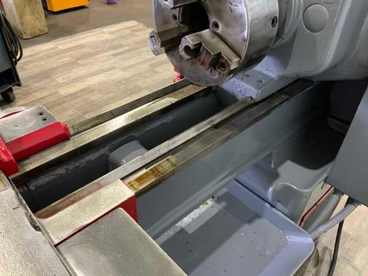 15" x 42" Sheldon #R15-6, engine lathe, 8" swing over cross slide, 3 & 4-jaw 10" chuck, 3 HP, taper attachment - Image 8