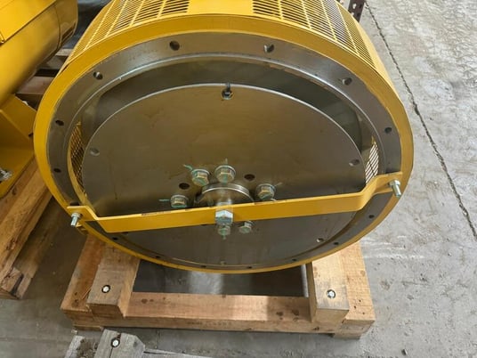 704 KW, Alternators / Genends, 480 Volts, Frame 49.1, 2023 - Image 2