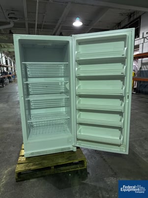Thermo Scientific Refrigerator, Model 3767A, 115V single phase, r134a refrigerant, S/N 0121711501130624 - Image 6