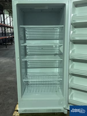 Thermo Scientific Refrigerator, Model 3767A, 115V single phase, r134a refrigerant, S/N 0121711501130624 - Image 7