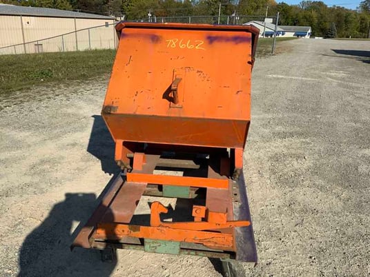 Dump hopper, 37" x 59" x 32" - Image 1