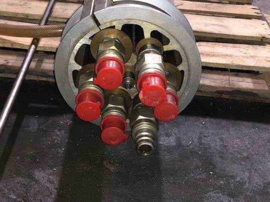 LNS #Hydrobar-6.65HS-5.2, barfeed, 2.5" diameter, 12' length, hydraulic tank, (2) support stands, 1990 - Image 3
