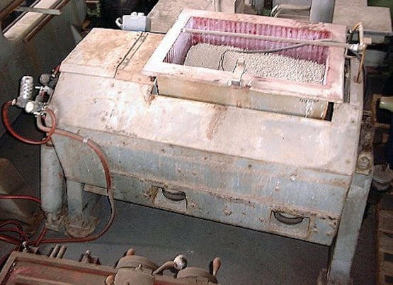 6 cu.ft. Pangborn, Vibratory Tub Tumbler, rectangular tub, open top, 230/460/575 V - Image 1