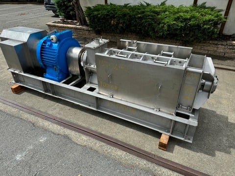 Refiner, FKC Screw Press #RE-350, Stainless Steel, 14" diameter, 30 HP - Image 2