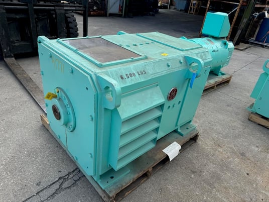 150 HP 300/900 RPM General Electric, Frame 4457, DPFG-BV, 500 VA - Image 3