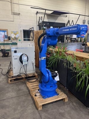 Yaskawa Motoman, hp-20d, DX100 controller, 20 kg payload, 2012 - Image 2
