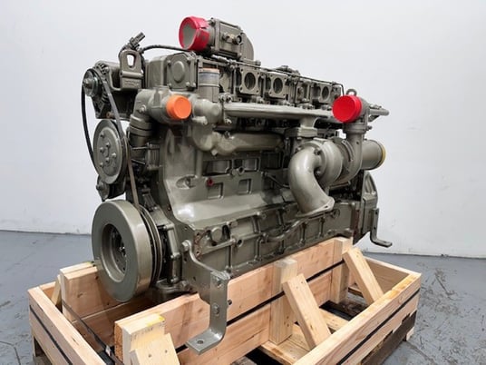 200 HP Deutz #3BF6M1013EC, Engine Assembly, remanufactured - Image 2