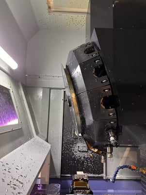 Daewoo Doosan #DT360D/40, CNC drilling & tapping center, 20.47"X, 14.17"Y, 12.6"Z, 12000 RPM, 14 ATC, 2014 - Image 4