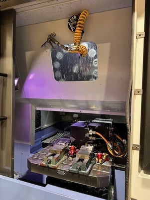 Daewoo Doosan #DT360D/40, CNC drilling & tapping center, 20.47"X, 14.17"Y, 12.6"Z, 12000 RPM, 14 ATC, 2014 - Image 6