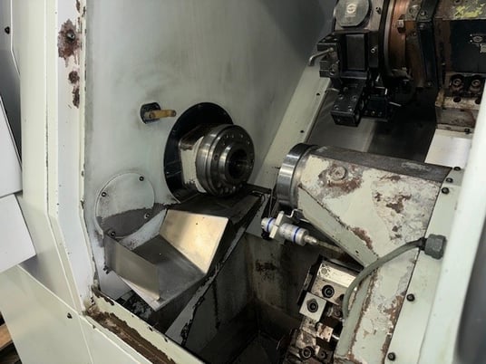 Hardinge #Elite-51-MS, CNC lathe, 18" swing, 2" bar, 16" centers, A2-6, 12 turret, 25 HP, 5000 RPM, FANUC - Image 2