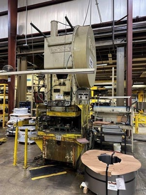 150 Ton, Verson #150-OBI, 8" stroke, 22" Shut Height, 6" adj., 30" x50" bed, 35 SPM, air clutch & brake, 1970 - Image 1