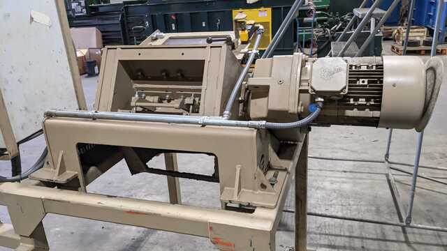 Erdwich #M600/1-400 single shaft shredder, 402mm x 502mm x 298mm cutting - Image 4