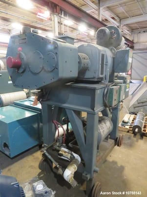 2.5" Gloucester #2522, single screw extruder, R2, 32:1 L/D, 72" centerline height, 10.73:1 gearbox ratio - Image 2