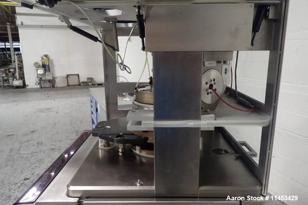 Kilian #T100, rotary tablet press, 9 station, 16mm tablet diameter, 1997 - Image 8