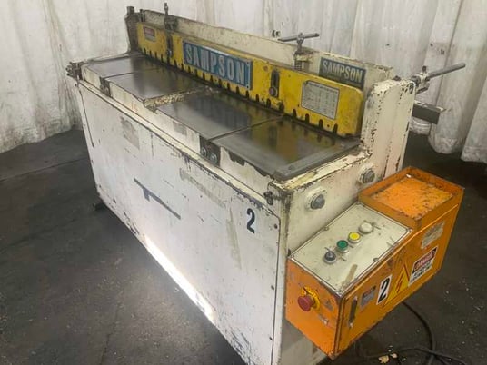 14 gauge x 4.4' Sampson #LB414H, hydraulic squaring shear, 40" back gauge, 40 SPM, 3 HP, 2006 - Image 2