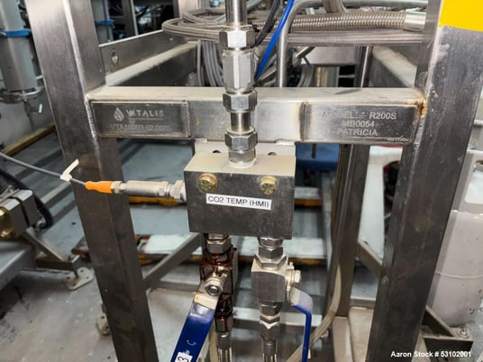 Vitalis Extraction Technology #R200, CO2 Extraction System, (2) 100 liter Extraction Vessel, Hydraulic power - Image 3