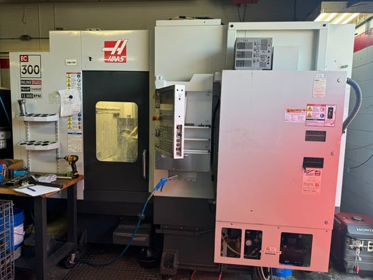 Haas #EC-300, CNC horizontal machining center, 20" X, 18" Y, 14" Z, 12000 RPM direct drive inline spindle - Image 1