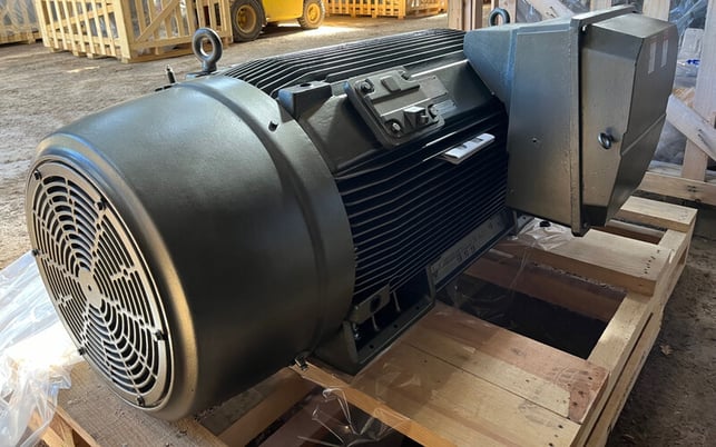 500 HP 1800 RPM ABB (Siemens), Frame 5009/10/11, SD200, B/B, 1.15 service factor, Nema, 460 Volts - Image 1