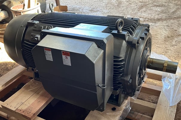 500 HP 1800 RPM ABB (Siemens), Frame 5009/10/11, SD200, B/B, 1.15 service factor, Nema, 460 Volts - Image 2