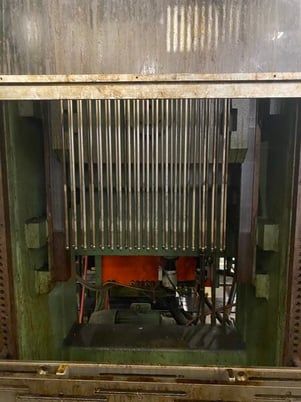 62 Ton, Burr Oak #RCSE, vertical expander, .866 between rows staggered, 5 rows, 5-1/2" rod diameter, 1999 - Image 6