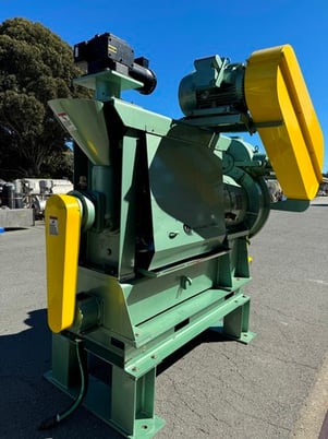 Insta-Pro #2000, continuous expeller press, oil, vertical screw feed, belt driven drive - Image 3